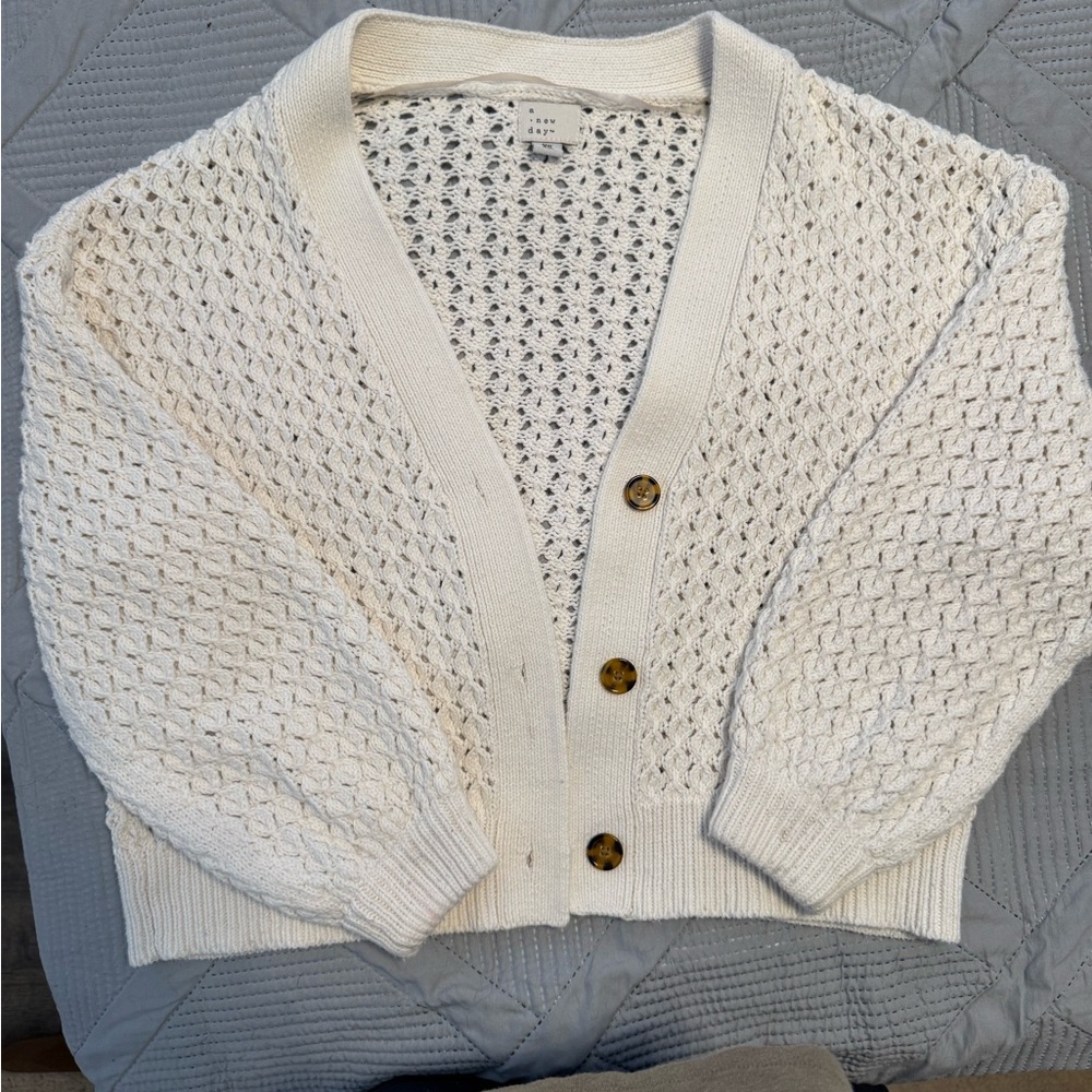 a new day Women's Cream Button-Up Cardigan